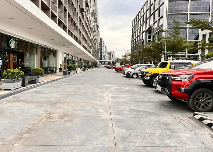 Yam Staycation Shore Residences Aparthotel Manila